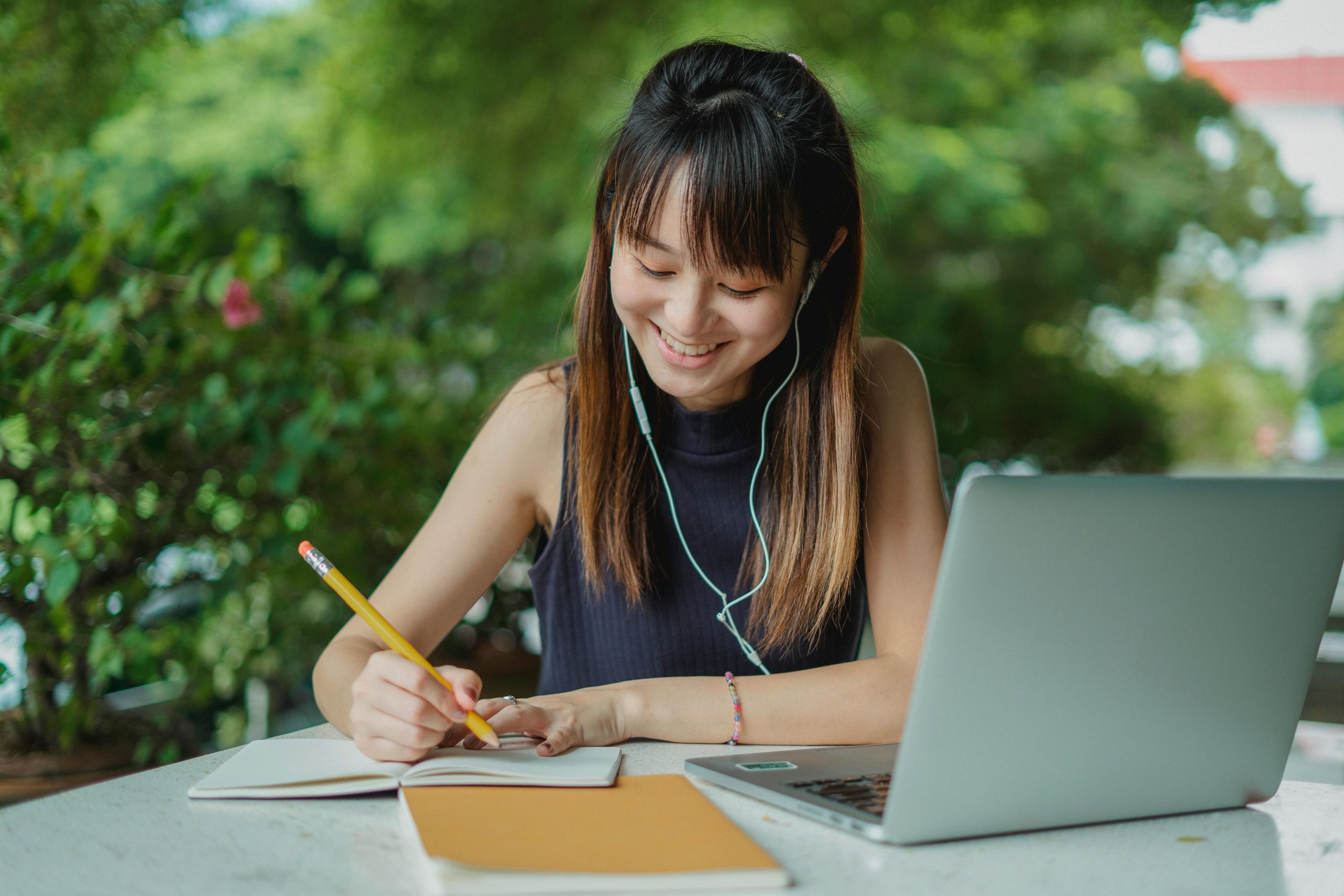 Mastering Deep Work: Techniques to Enhance Focus in a Distracted World 7 develop gratitude