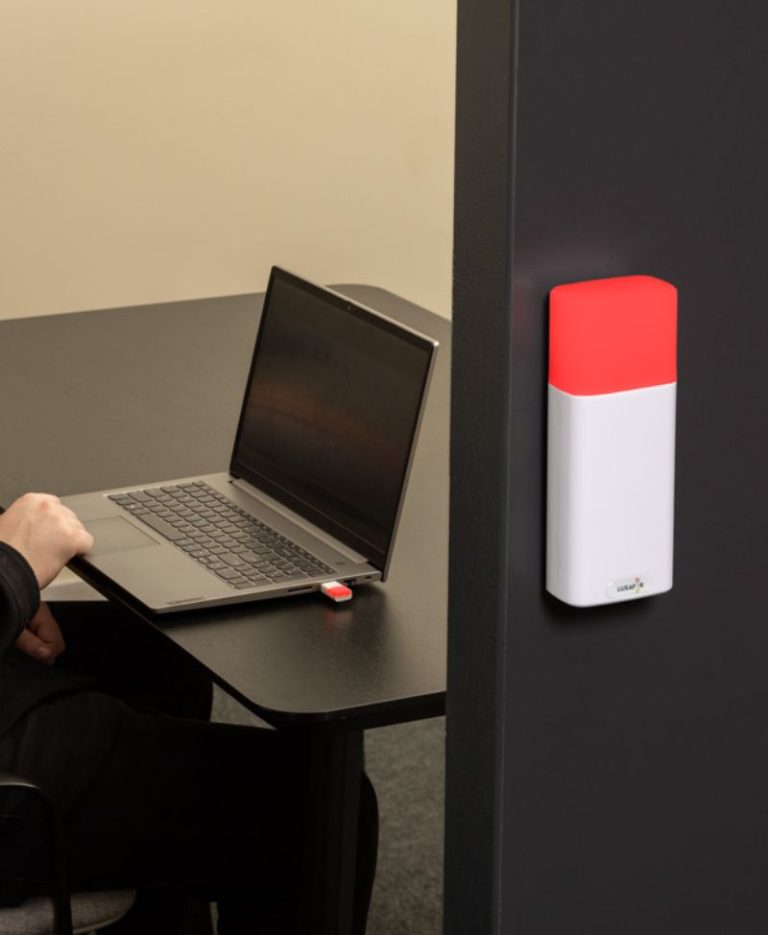 Luxafor bluetooth pro meeting room availability light for a busy room