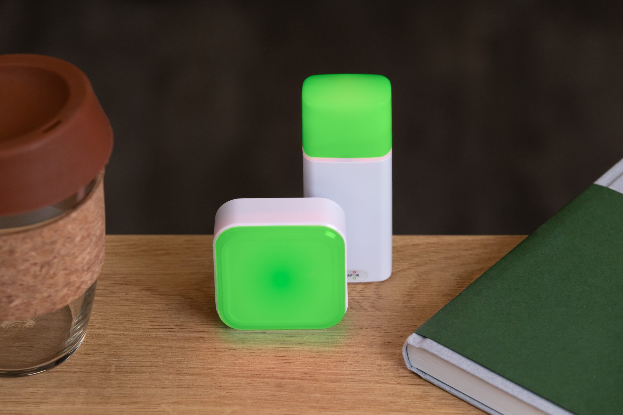 Luxafor Switch Pro 2 – App-free, wireless busy light - Luxafor